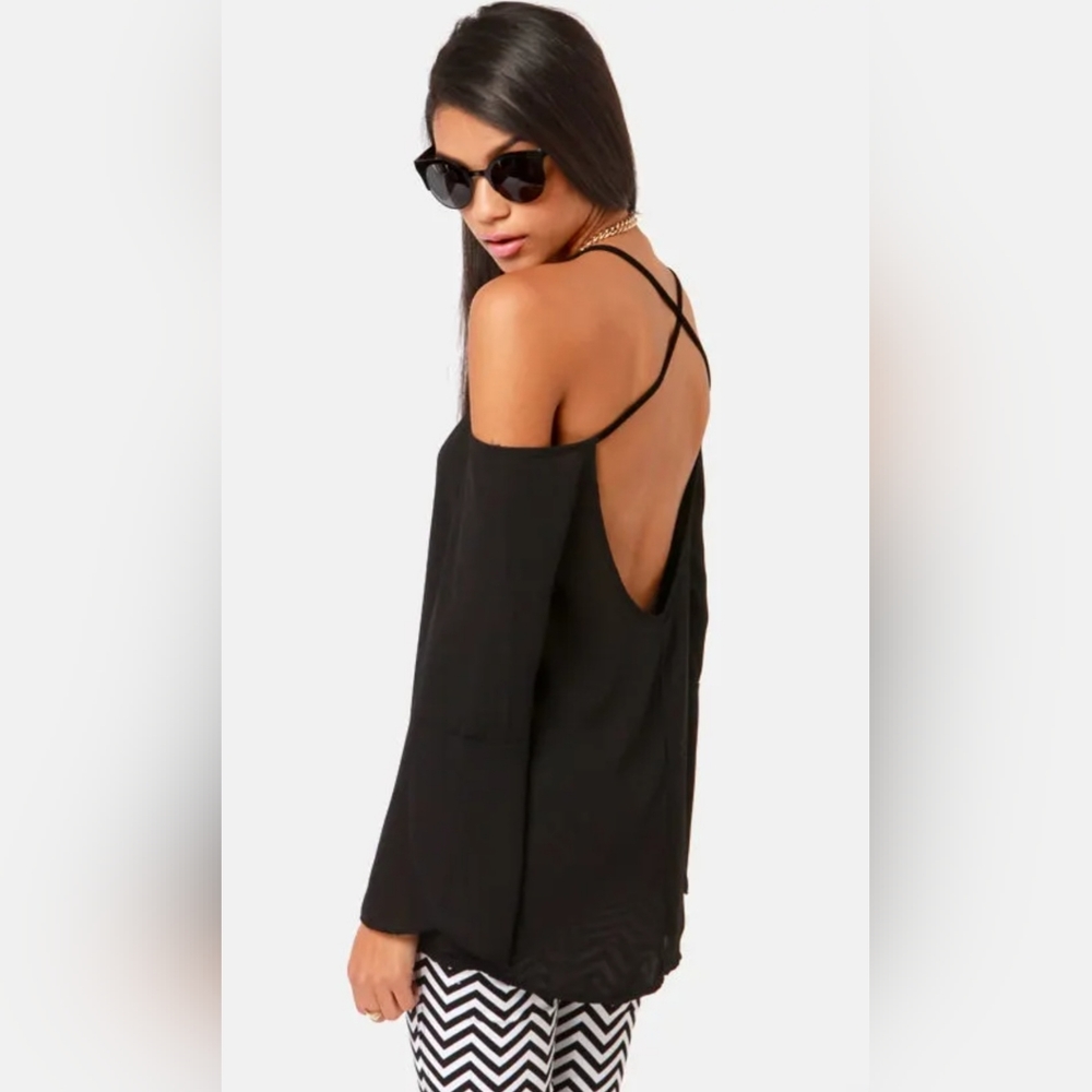 🆕️ TOBI Black Off-The-Shoulder Backless Sheer Blouse SIZE: M